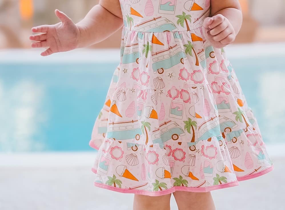 SUMMER LOVE KNIT TWIRL DRESS