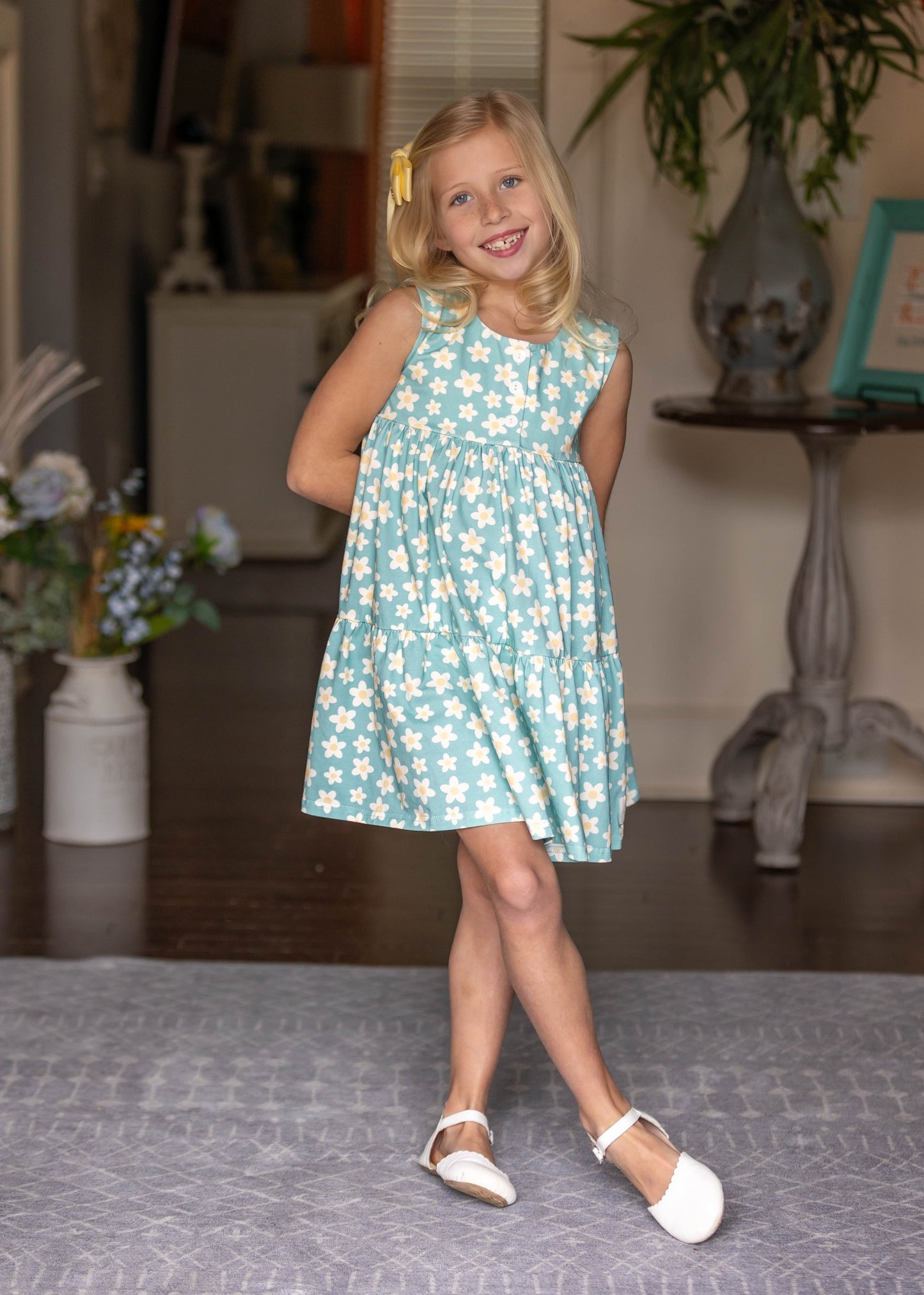 DELICATE DAISY TWIRL DRESS